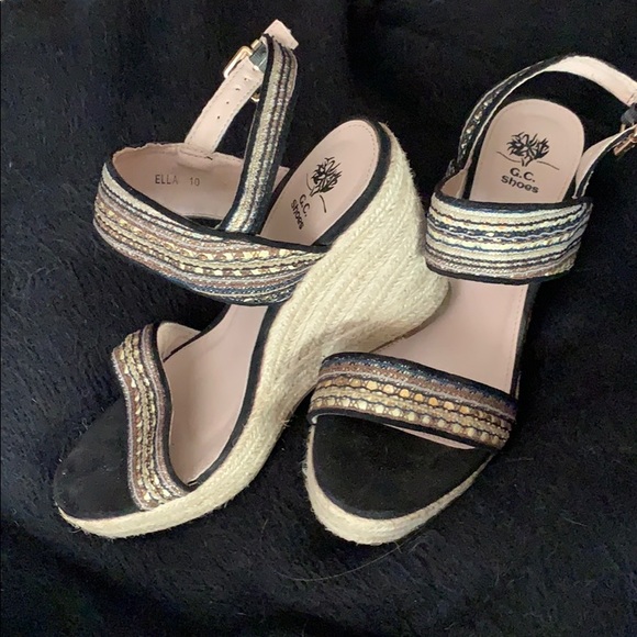 Little bit of bling espadrille - Picture 2 of 3